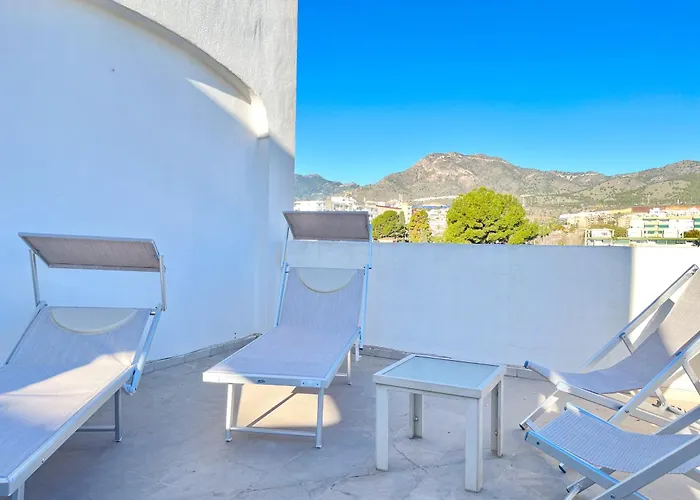 Appartement Spacieux Avec Terrasse Et Piscine