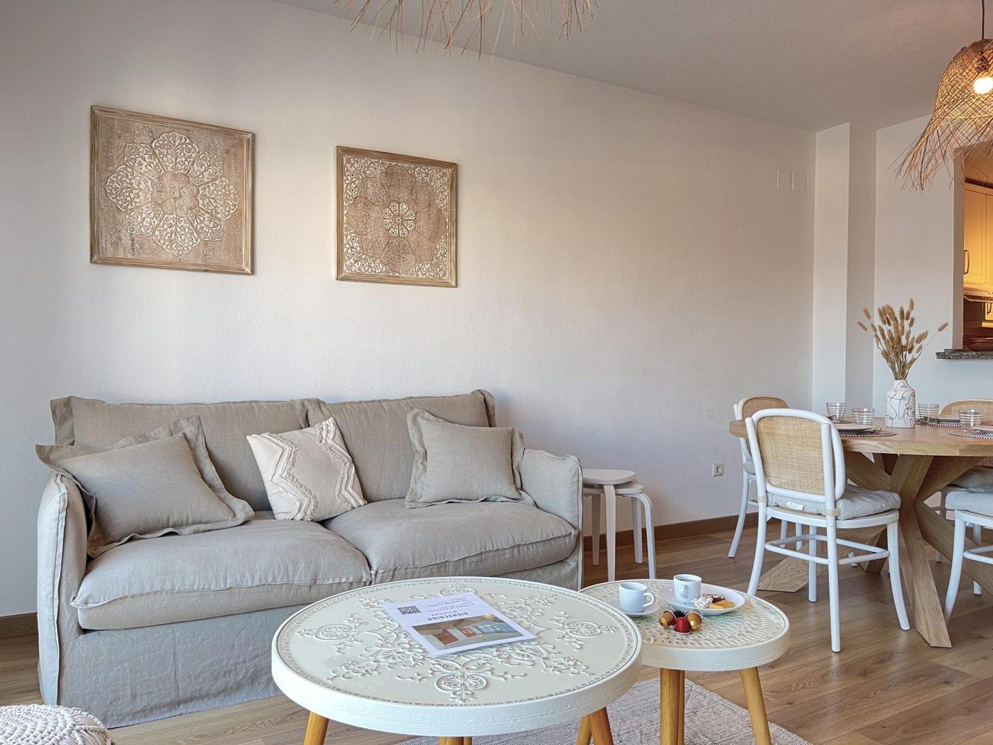 Appartamento Spacieux Avec Terrasse Et Piscine *