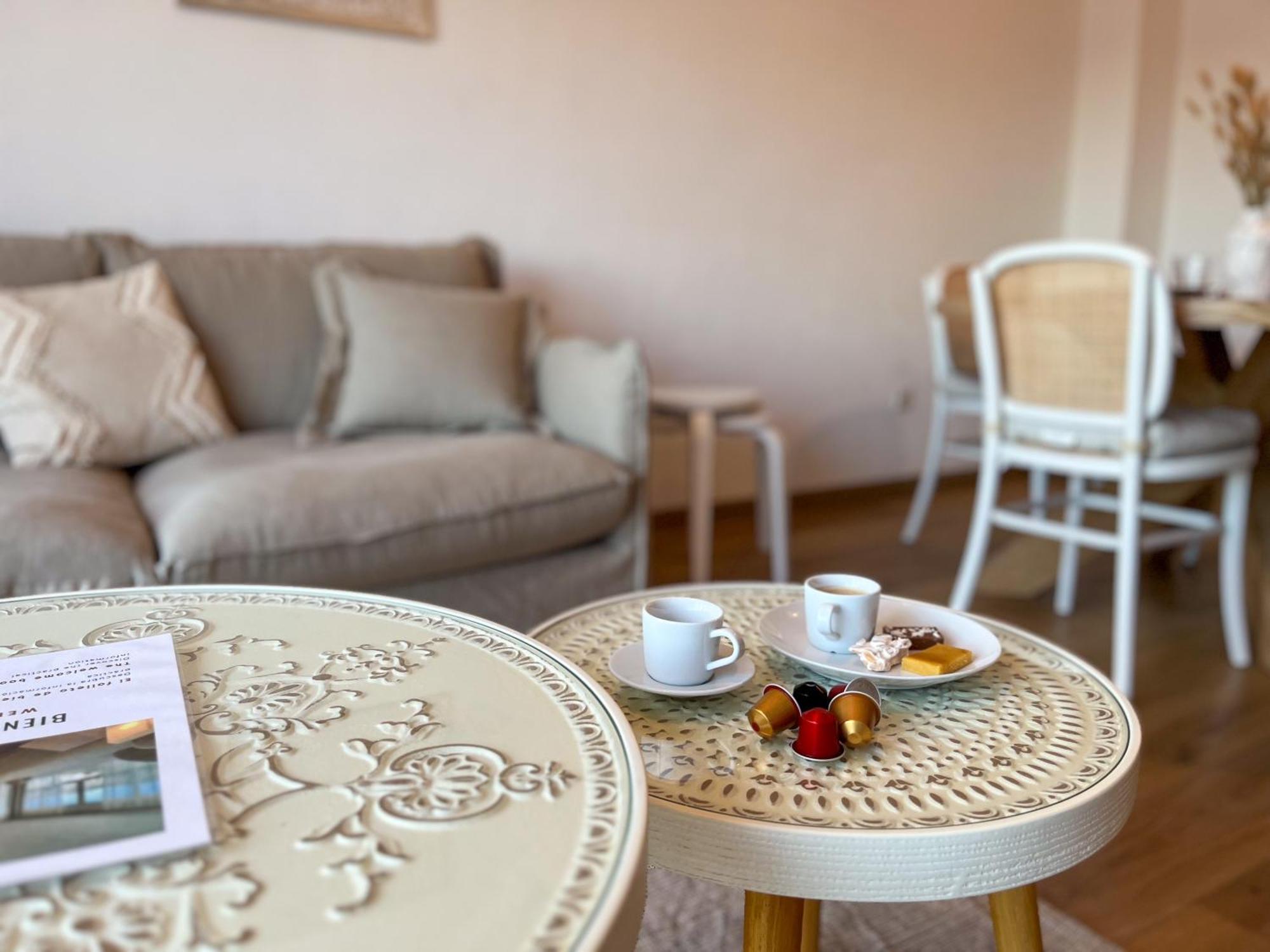 Spacieux Avec Terrasse Et Piscine Appartamento