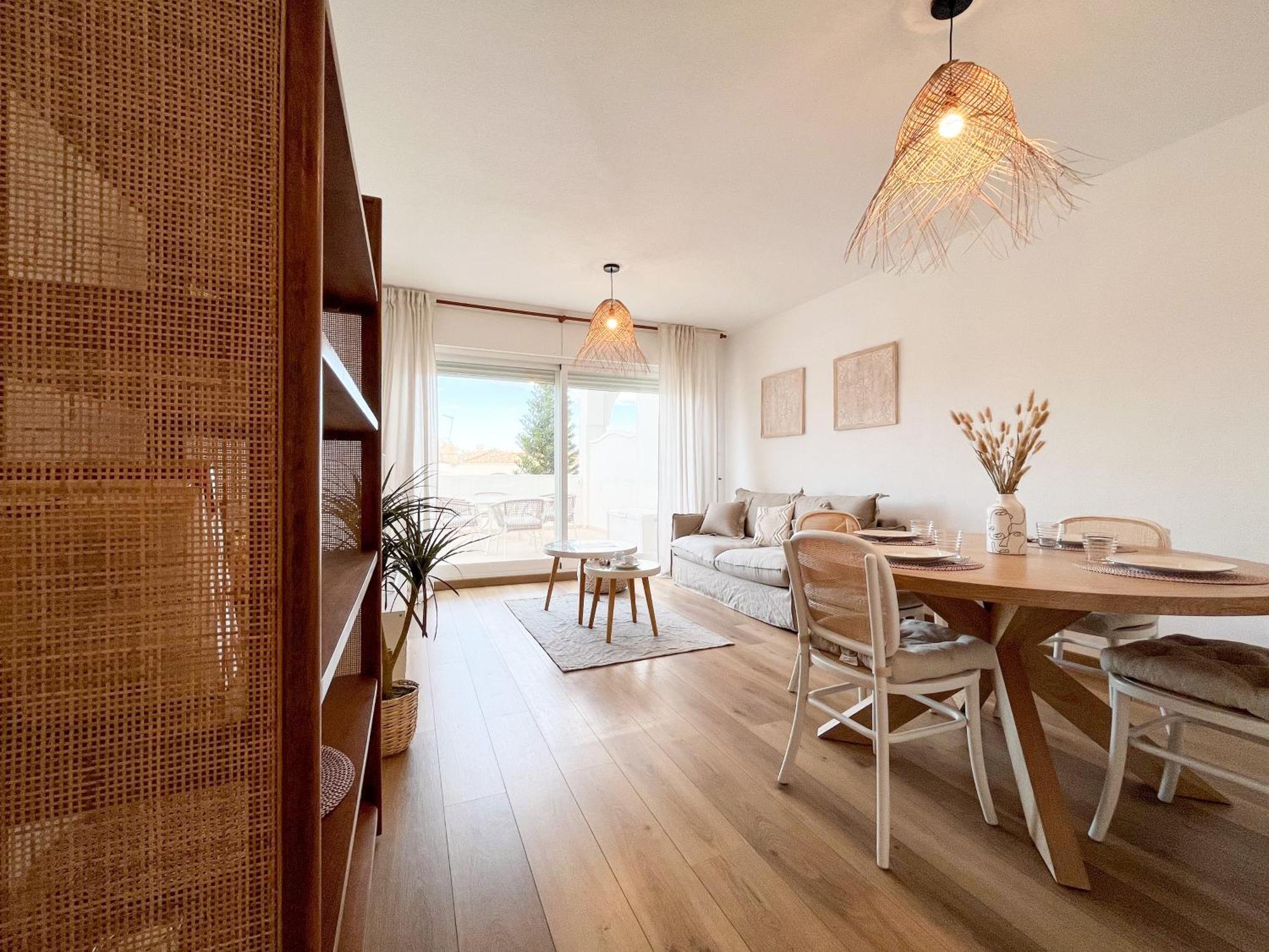 Appartamento Spacieux Avec Terrasse Et Piscine *